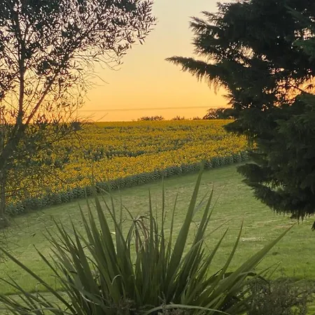 Pensión Le Pré Joli Beaugas