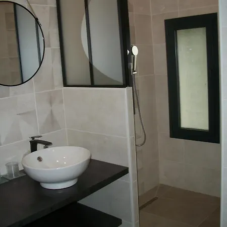 Le Pre Joli Guest house