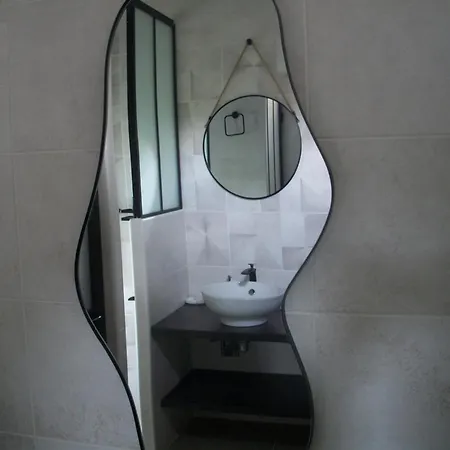 Le Pre Joli Guest house Beaugas