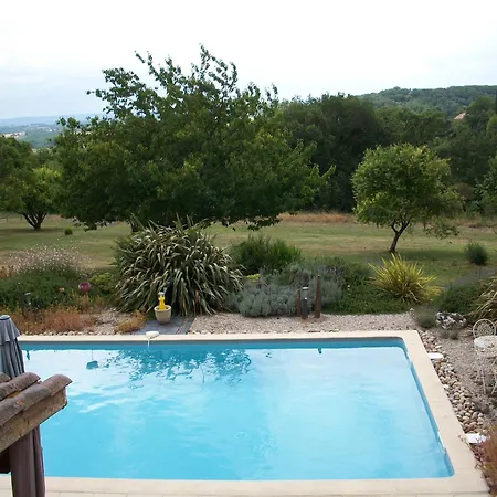 Le Pré Joli 3* Beaugas