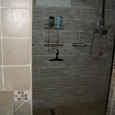 Le Pré Joli 3*
