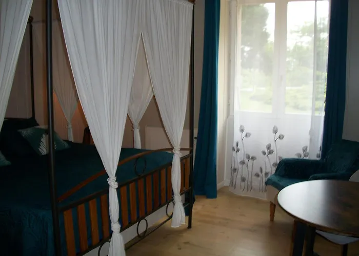 Le Pré Joli Maison d'hôtes 3*