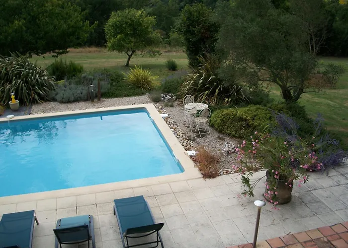 Le Pré Joli Beaugas